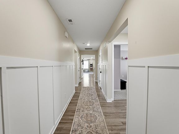 2nd image of 5880 Annaberg Dr