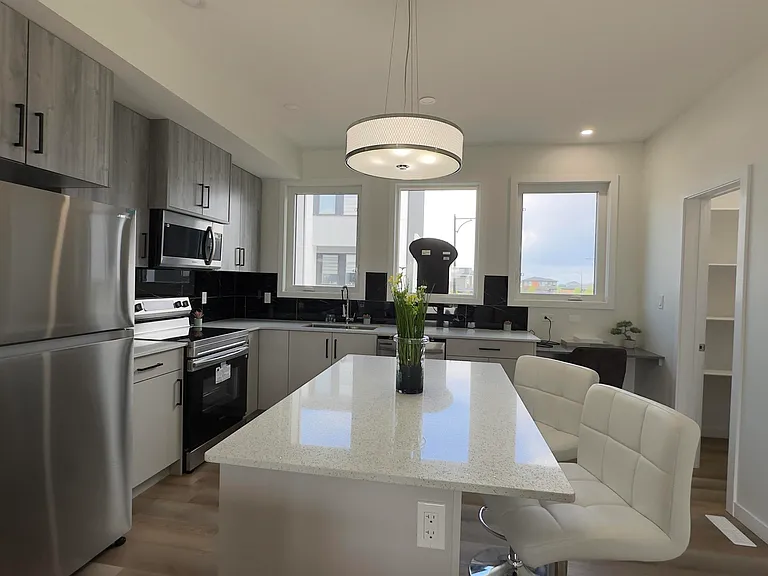 130 Element Dr N #59 — Photo 4