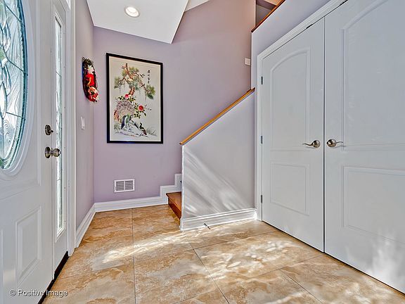 3rd image of 4714 W School St #1