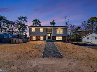 212 Seminole Trl, Browns Mills, NJ 08015