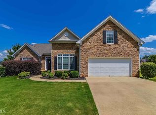 981 High Tide Trl, Loganville, GA 30052