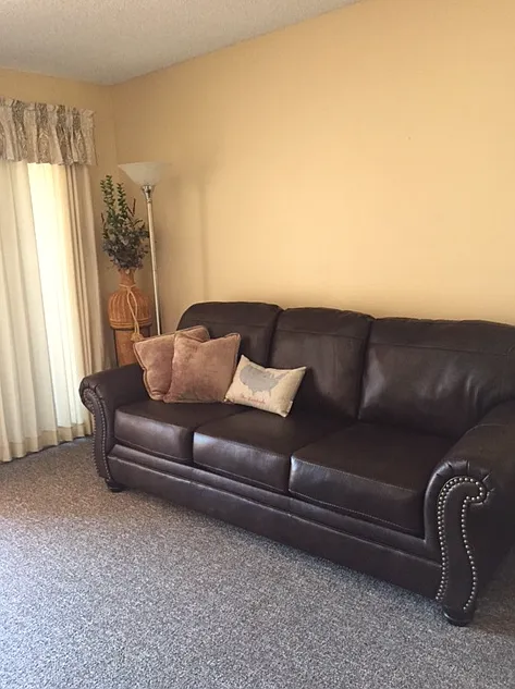 2 bed, 1017 sqft, $1,350 — Photo 4