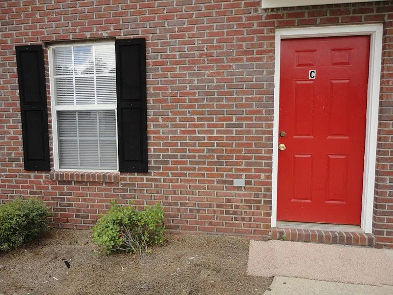 5241 Crystal Ct — Photo 9