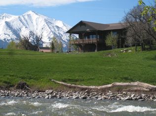 1208 Heritage Dr, Carbondale, CO 81623