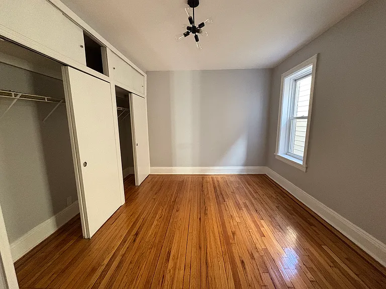 160 Avenue C #C1 — Photo 8