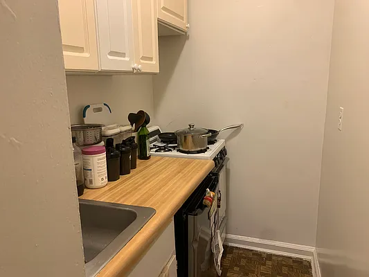 Rented by Prince Real Estate Associates LLC | media 10