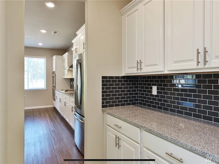 15512 SE 277th Pl — Photo 8