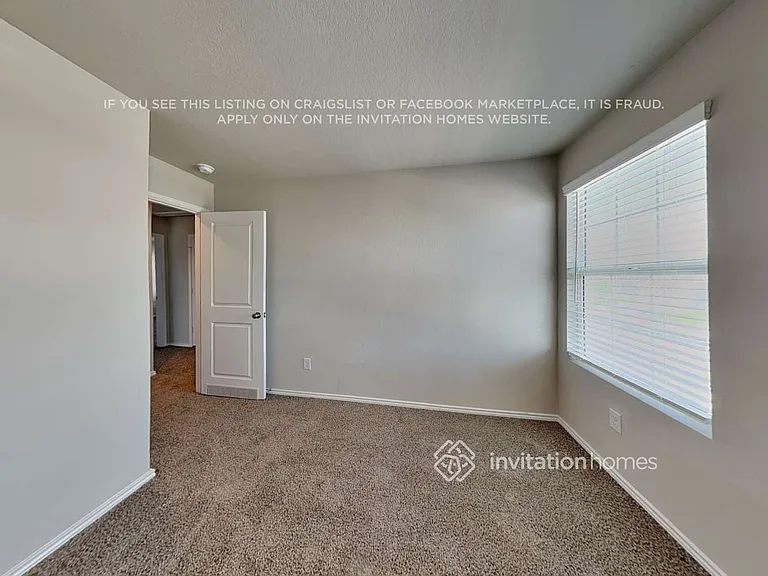 5730 Verracio Ct — Photo 11