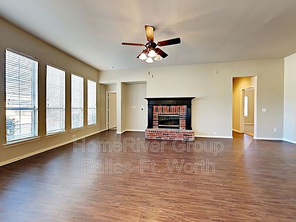 2nd image of 7920 Goldfinch Dr