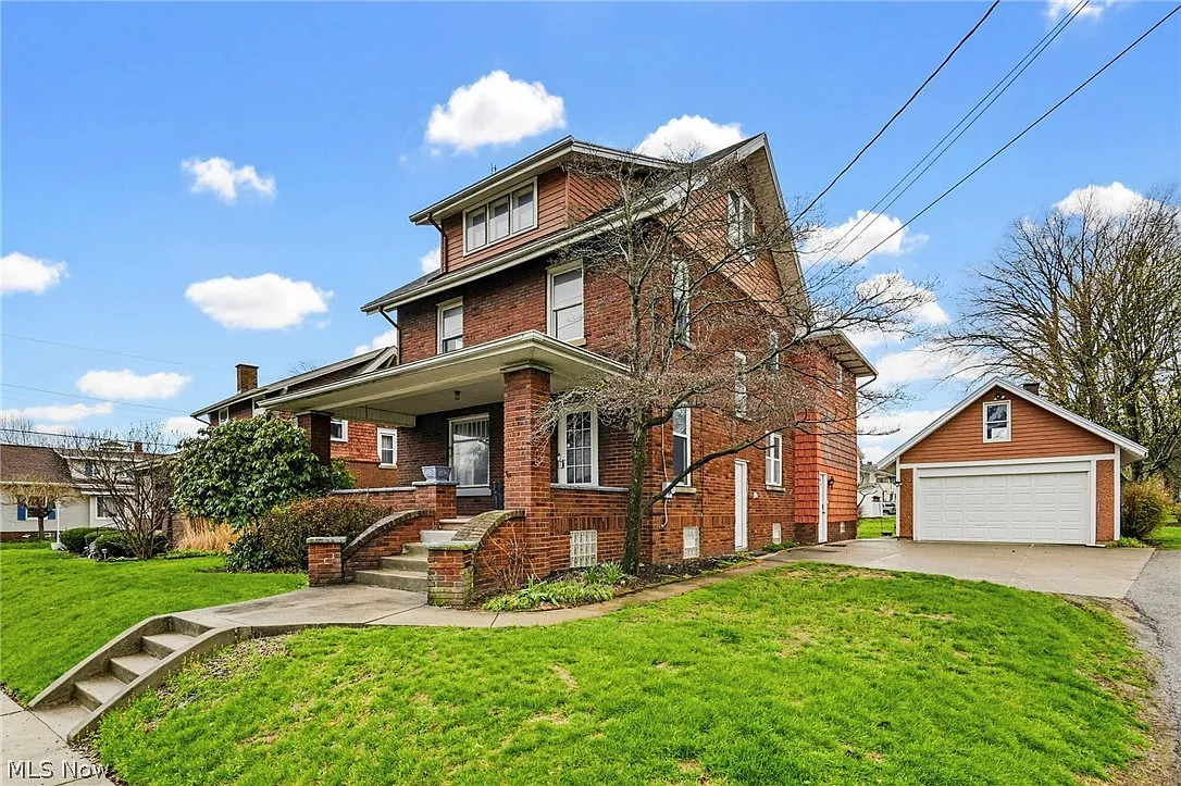 816 E Gorgas St photo 1