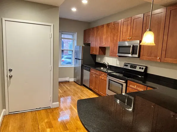 40 Medford St #2, Chelsea, MA 02150