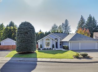 325 SE 21st Pl, Hillsboro, OR 97123