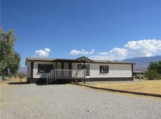 530 E Fehrs Way, Pahrump, NV 89060