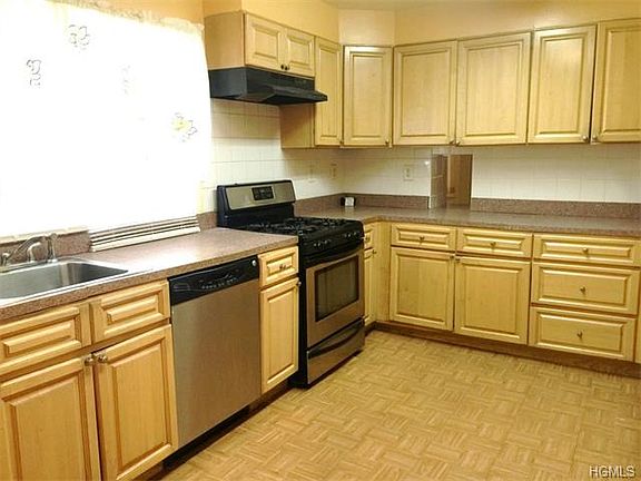 2nd image of 46 Livingston Ave