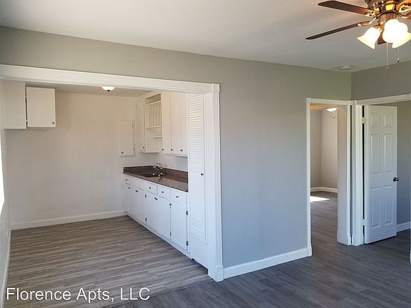 5th image of 3451 W Florence Ave APT 1