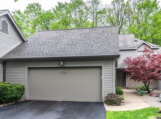 4584 Cottonwood Dr, Ann Arbor, MI 48108