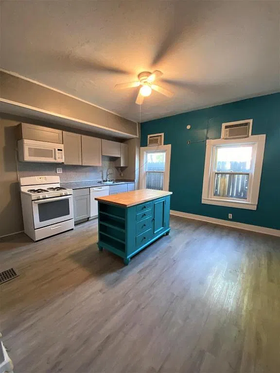2381 Wheeler Unit B — Photo 4
