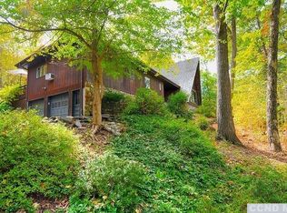 91 Partridge Hill Rd, Hyde Park, NY 12538
