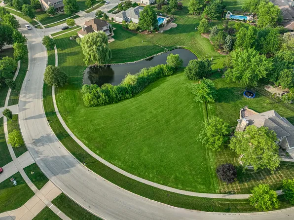 26222 W Highland Dr #112, Channahon, IL 60410