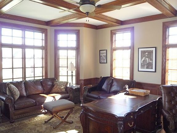 5th image of 8645 Copper Creek Dr
