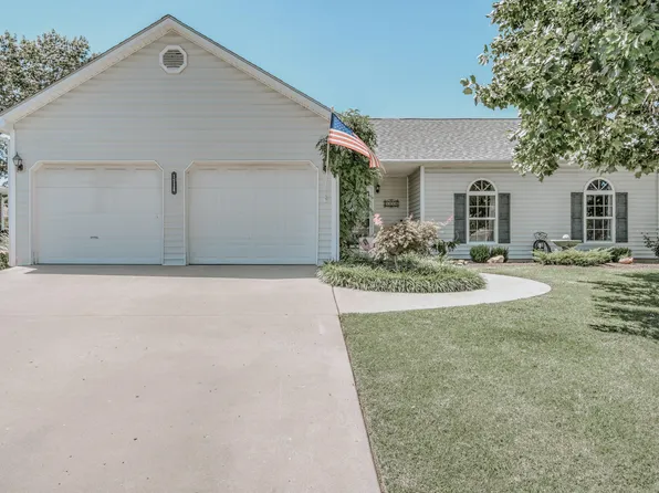 1114 Wilson St, Webb City, MO 64870