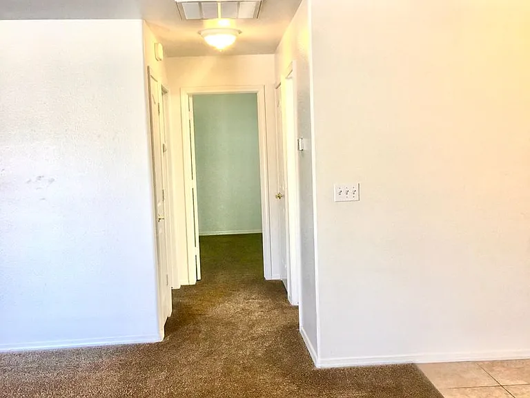 La Casa Elegante Apartments — Photo 23