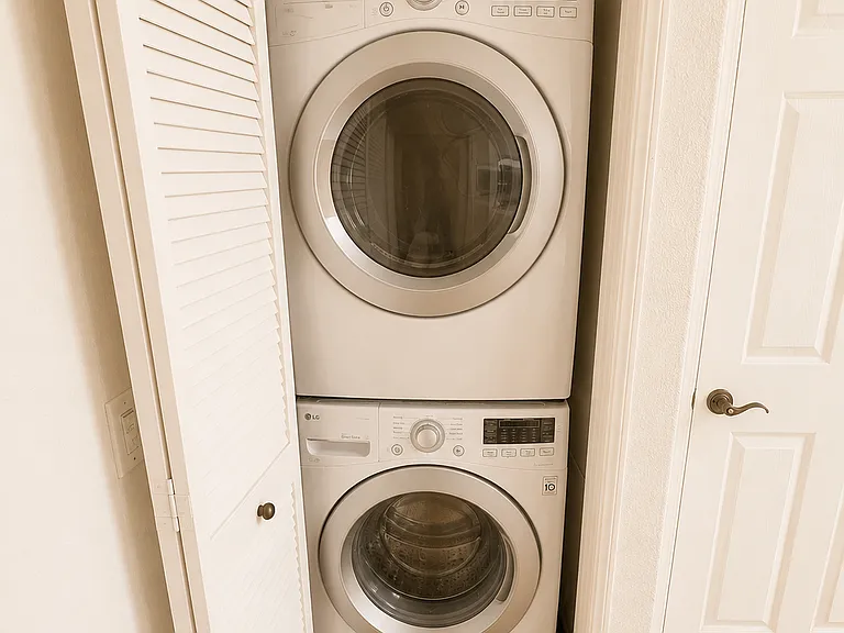 In unit Washery/Dryer