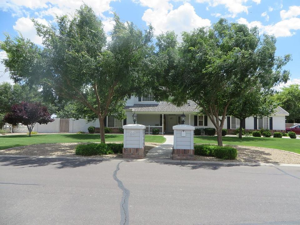 1st image of 20987 E Orchard Ln
