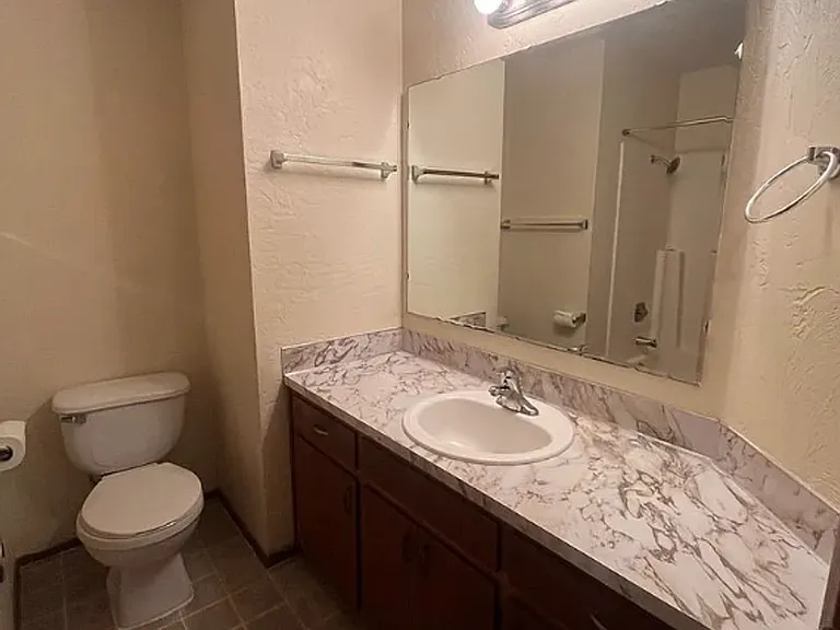 3869 N Clarey St — Photo 9
