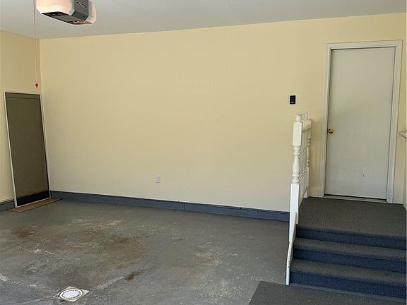 3rd image of 4127 Sunnycrest Dr #40