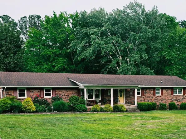 623 N Wilson St, Paris, TN 38242