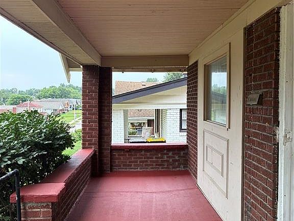 2nd image of 4138 College Ave