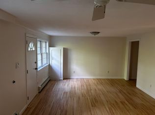 3 Sunset Dr, Huntington, NY 11743