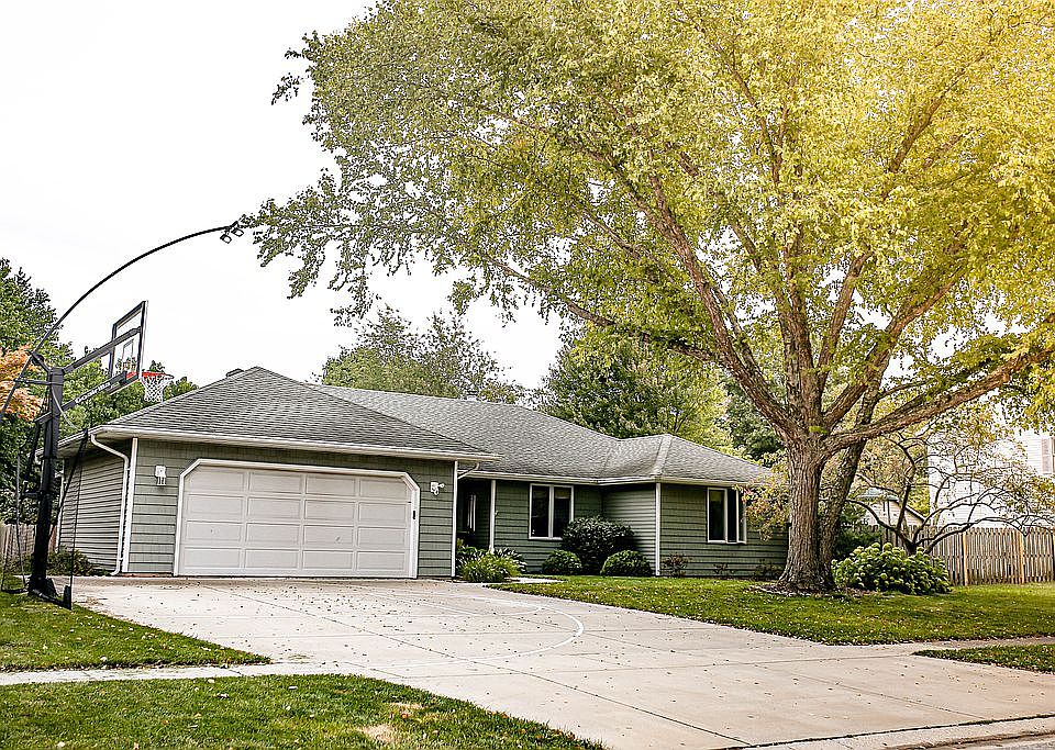 2nd image of 3705 Tyler Ct