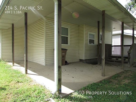 3rd image of 214 S Pacific St