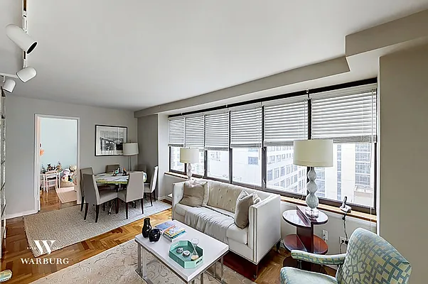 Rented by Warburg | media 17