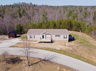 331 E Spencer Rd, Campton, KY 41301