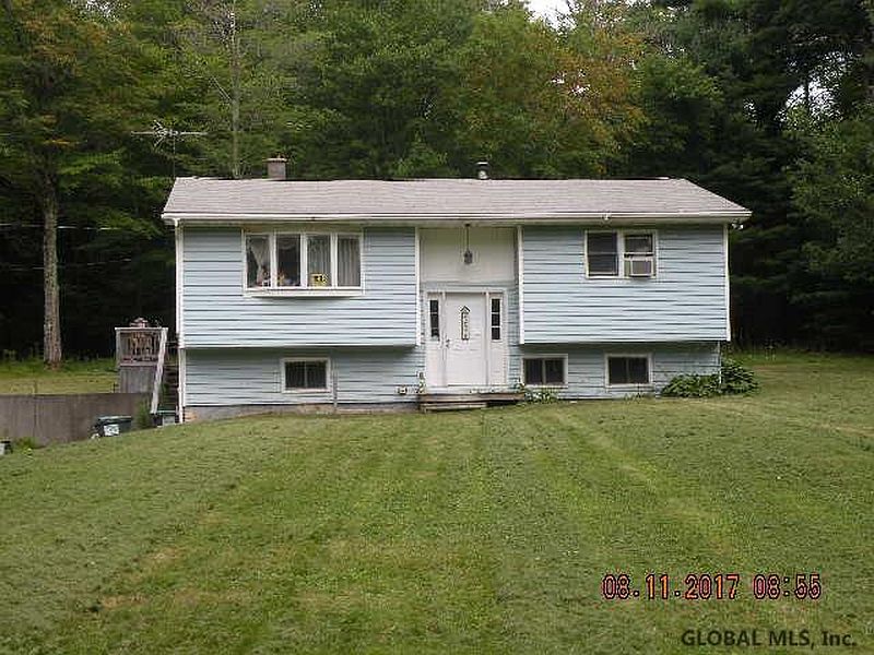 2nd image of 2850 NY RT 2