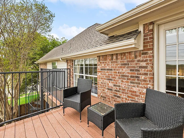 1529 Arrowhead Ln — Photo 30