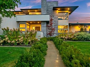 1436 W Windbreaker Ln, Eagle, ID 83616