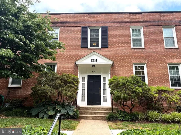 623 Azalea Dr APT 1, Rockville, MD 20850