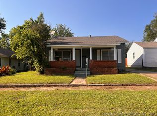 243 W 8th Ave, Bristow, OK 74010