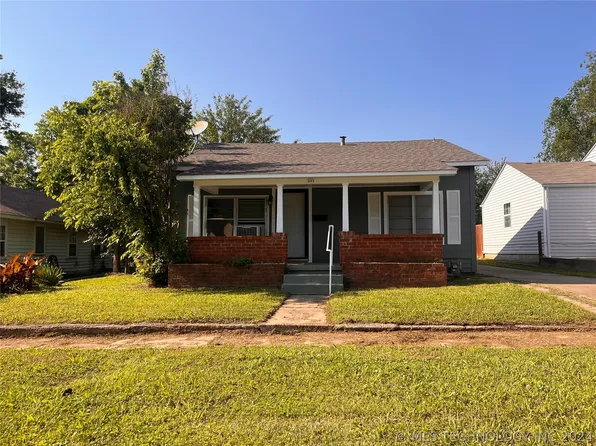 243 W 8th Ave, Bristow, OK 74010