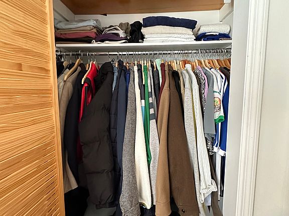 3rd image of 98 Orchard St APT 3A