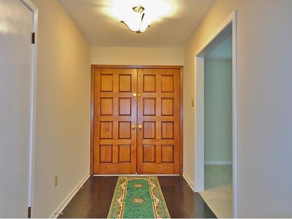 3rd image of 1205 Houma Blvd