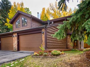 34 Beaver Rd #A, Avon, CO 81620