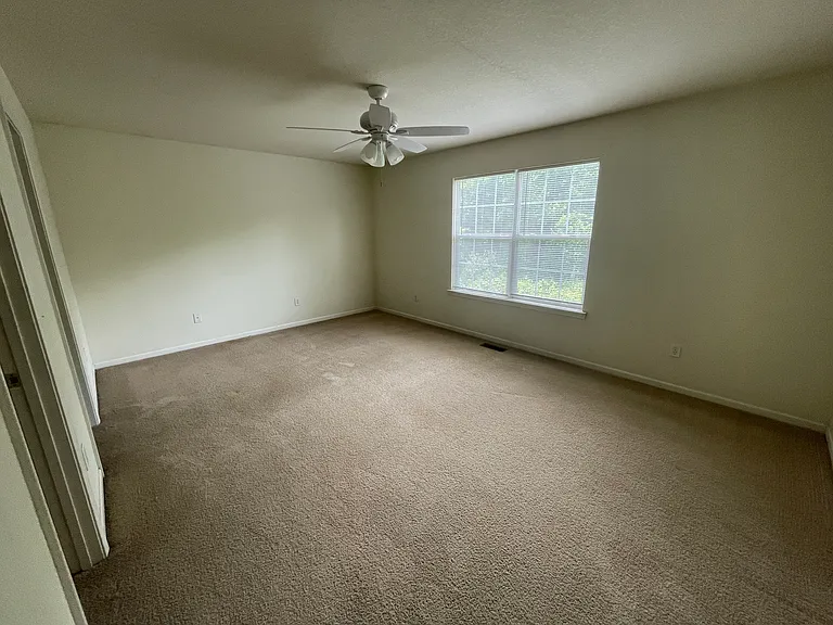 835 Woodside Creek Dr #835 — Photo 7