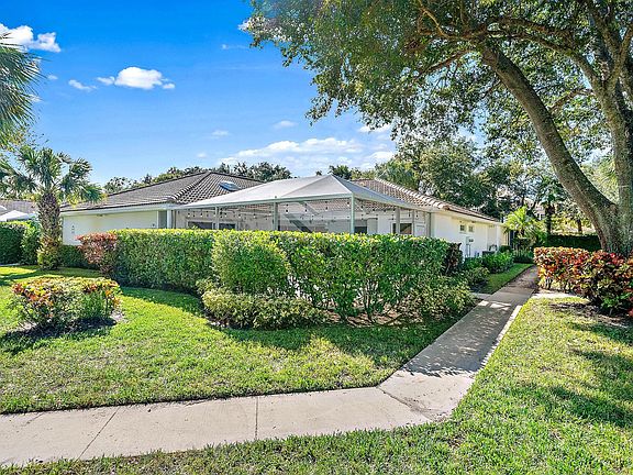 2nd image of 8602 Chapman Oak Court