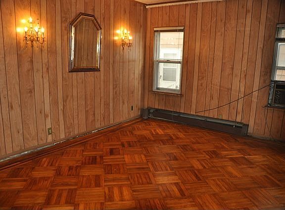 3rd image of 17119 Bagley Ave