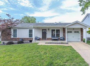 4367 Meadowgreen Estates Dr, Saint Louis, MO 63129